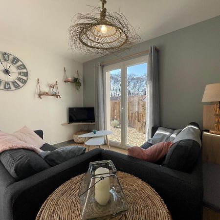 Maison Au Calme Pres Des Plages Poiroux Екстер'єр фото