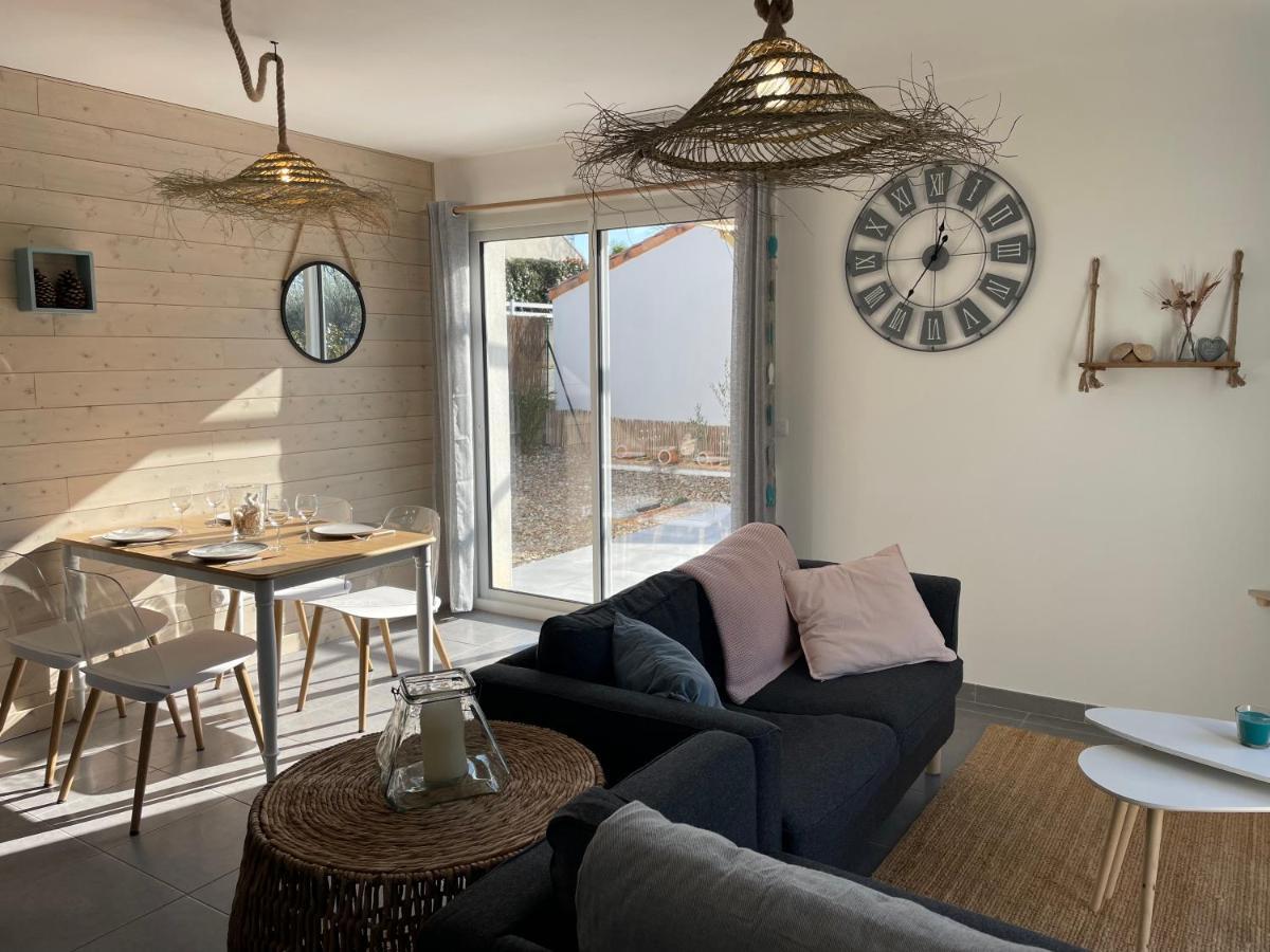 Maison Au Calme Pres Des Plages Poiroux Екстер'єр фото