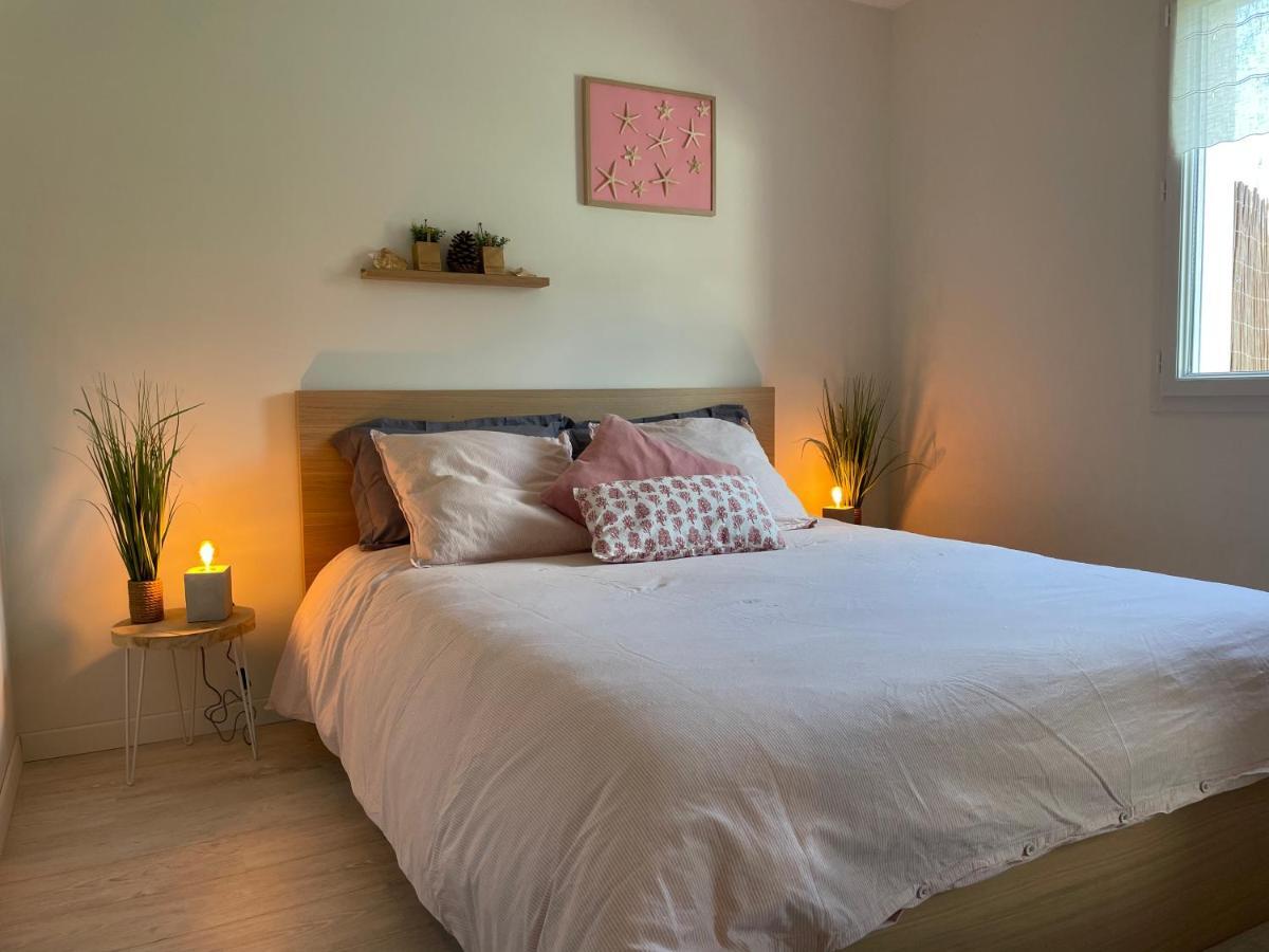Maison Au Calme Pres Des Plages Poiroux Екстер'єр фото