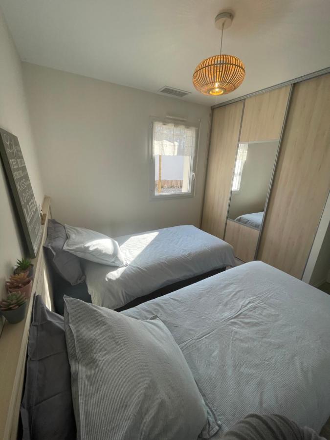 Maison Au Calme Pres Des Plages Poiroux Екстер'єр фото