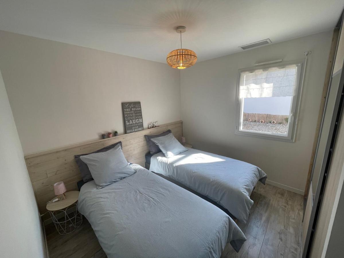 Maison Au Calme Pres Des Plages Poiroux Екстер'єр фото
