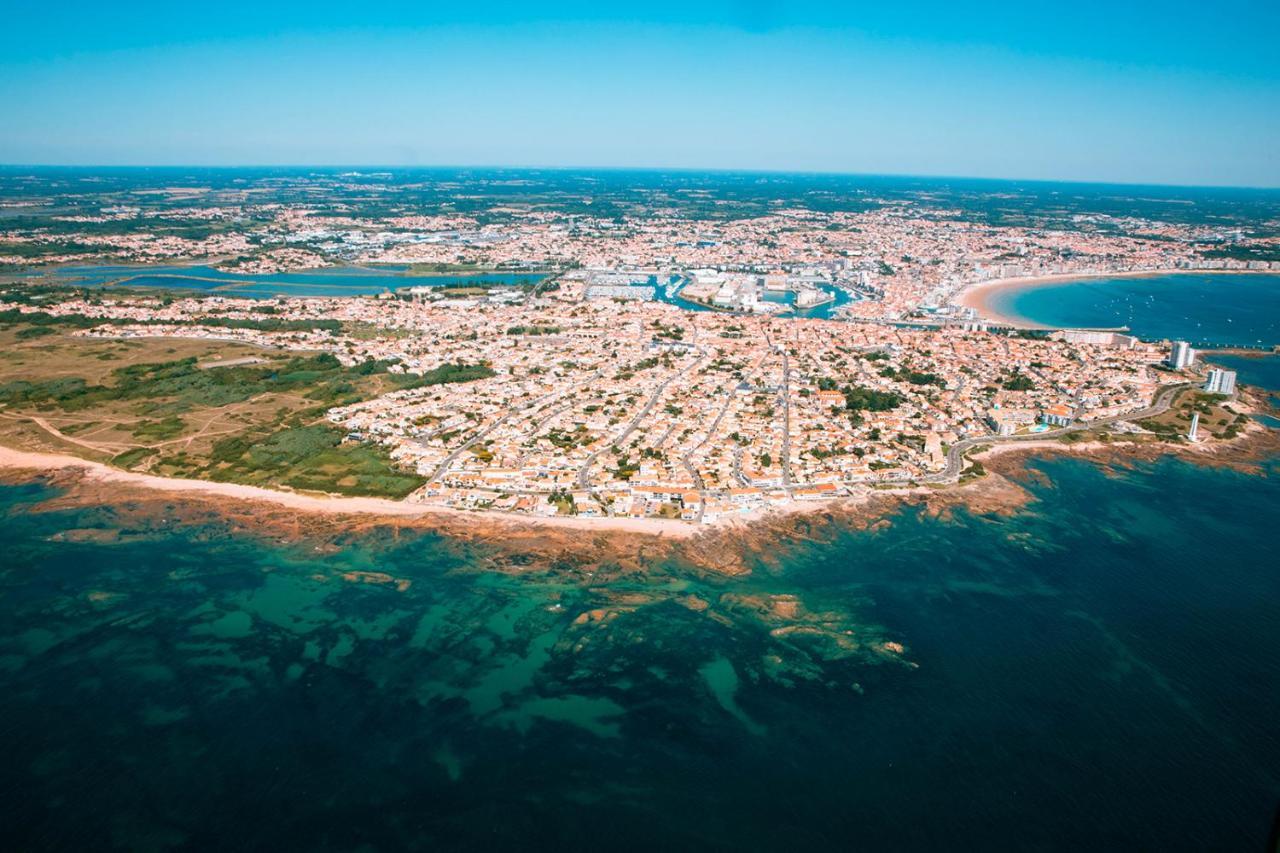 Maison Au Calme Pres Des Plages Poiroux Екстер'єр фото